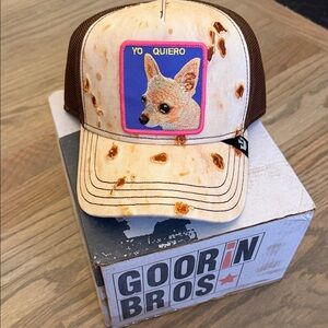 NIB Limited Edition “Yo Quiero” Goorin Bros Chihuahua Trucker Cap